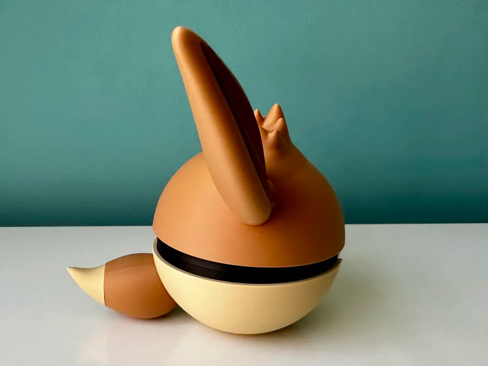 Eevee Pokéball