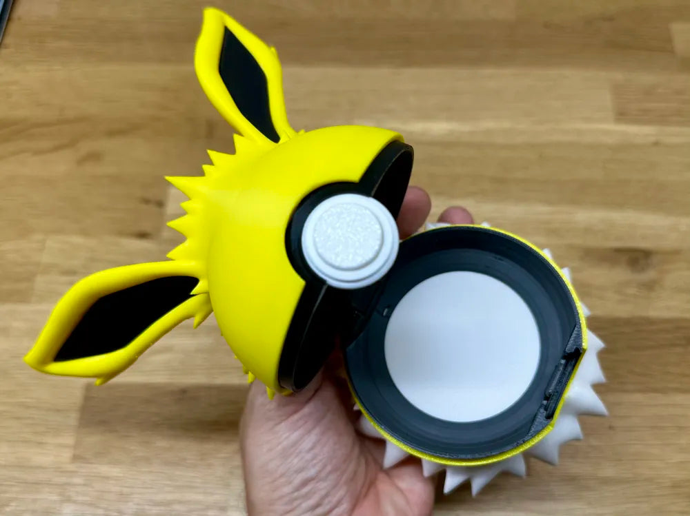 Jolteon Pokéball