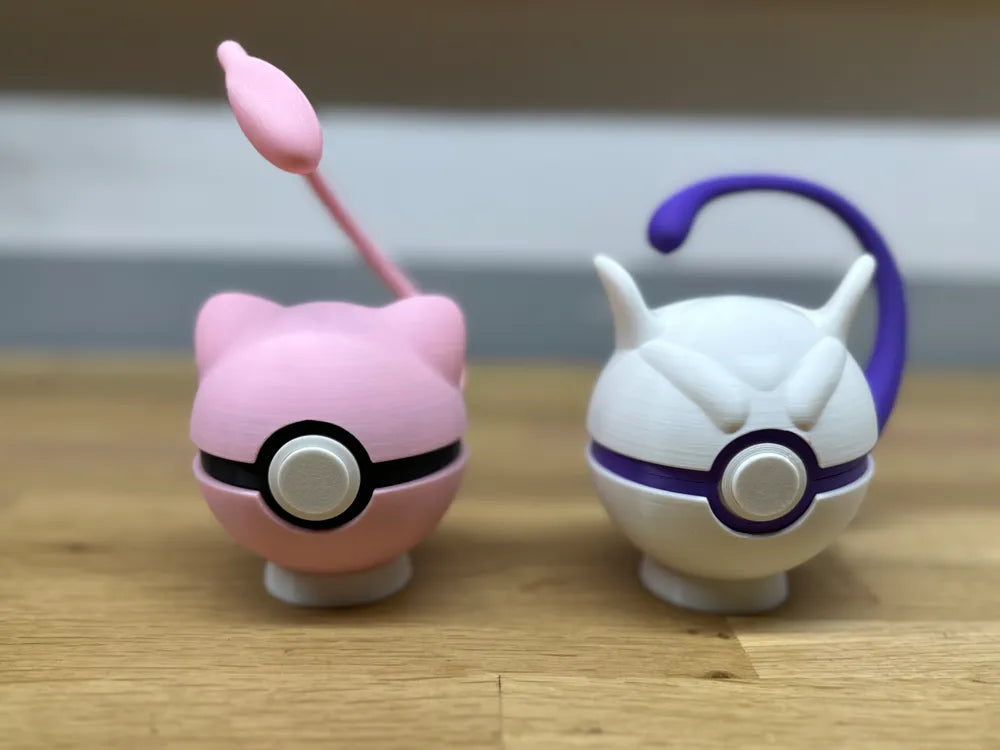 Mewtwo Pokeball