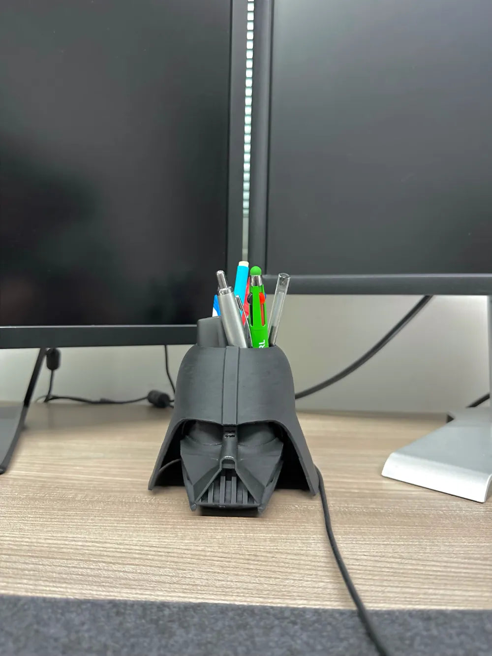 Star Wars–Inspired Pen Holder
